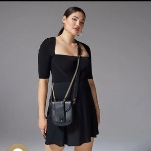 The Shay Bandolier Bag Set case fits iPhone 12